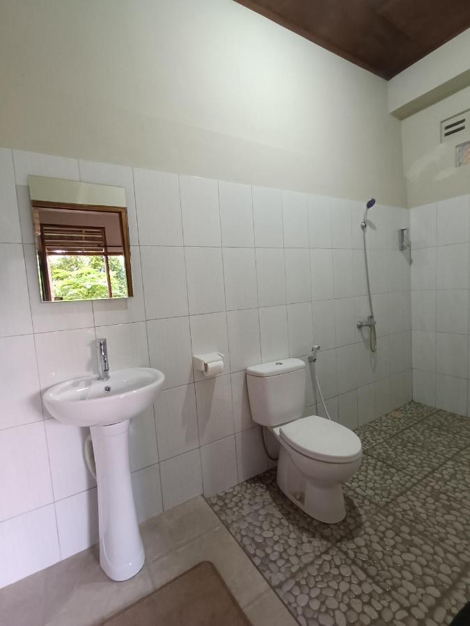 Made Oka Budget Room Munduk Exterior foto